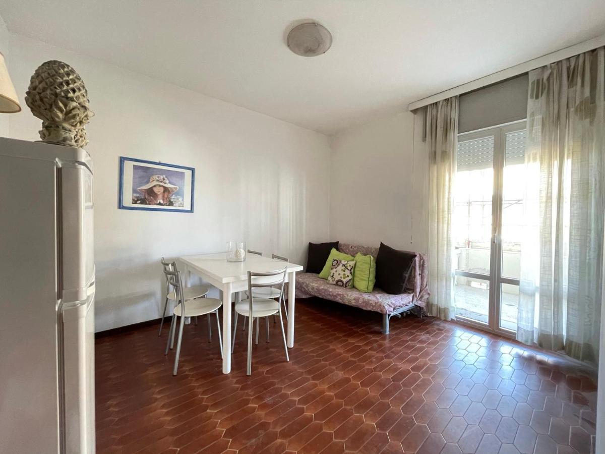 RESIDENCE FARO - WALTERIGATO Apartments SOLO PER FAMIGLIE Lido di Jesolo Esterno foto